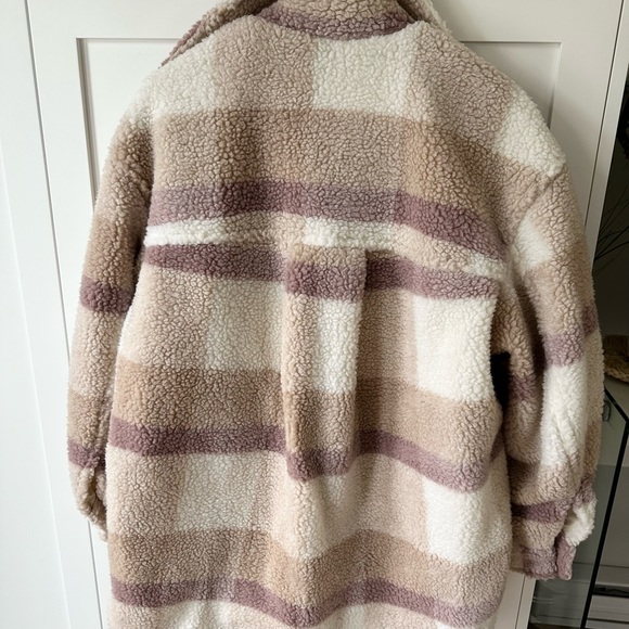 Oversize Teddy Jacket from H/M - Picture 5 of 5